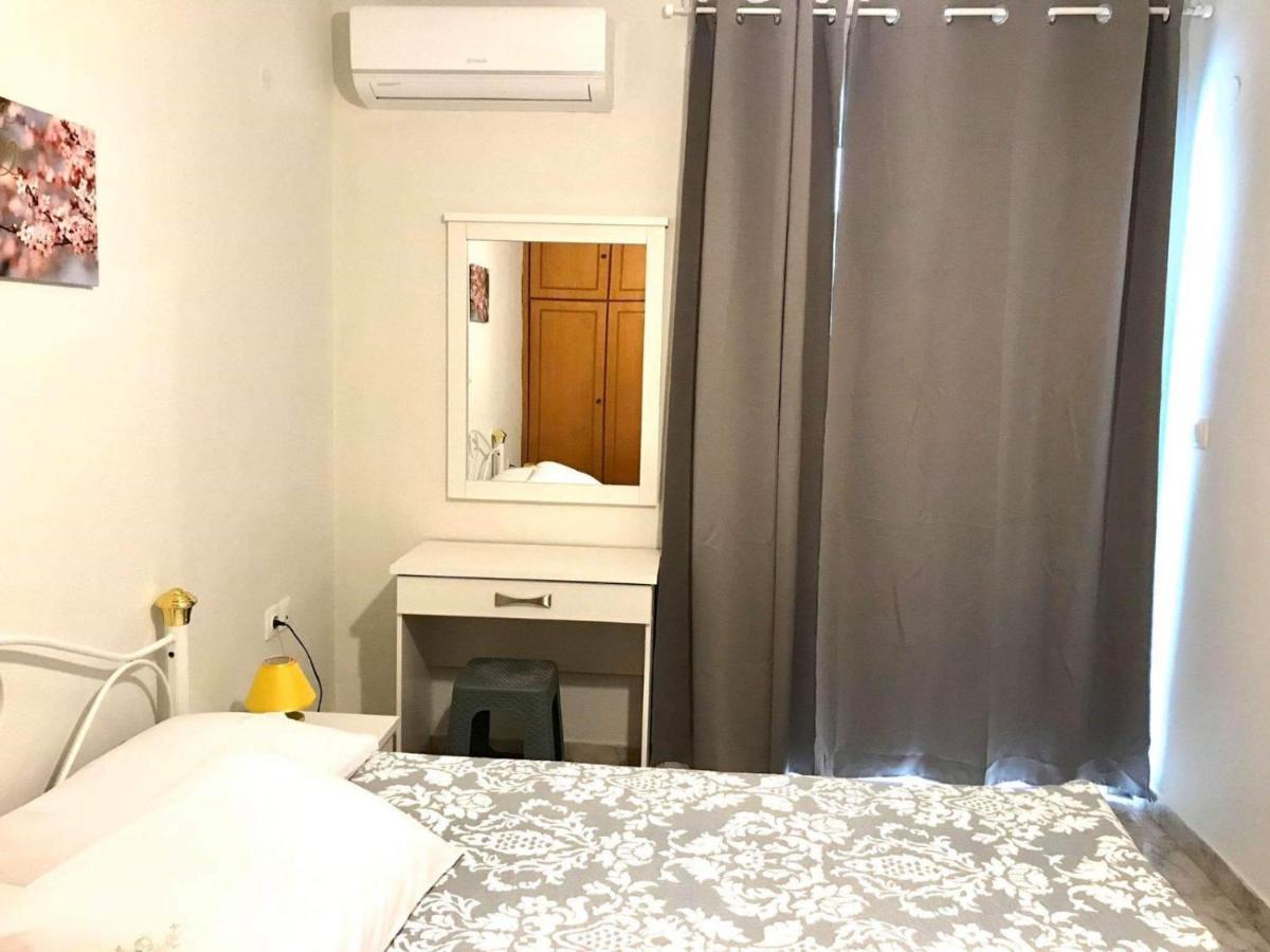 Lilis Apt In Center With Sea View كارباثوس المظهر الخارجي الصورة