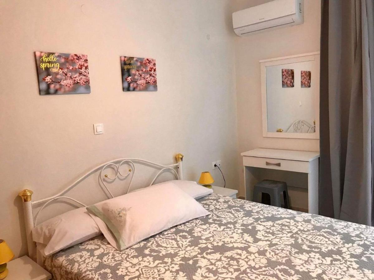 Lilis Apt In Center With Sea View كارباثوس المظهر الخارجي الصورة
